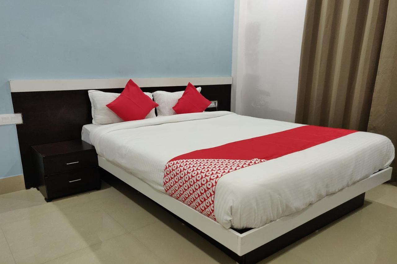 Hôtel Oyo 45654 Saw Aiom Residency à Shillong Extérieur photo